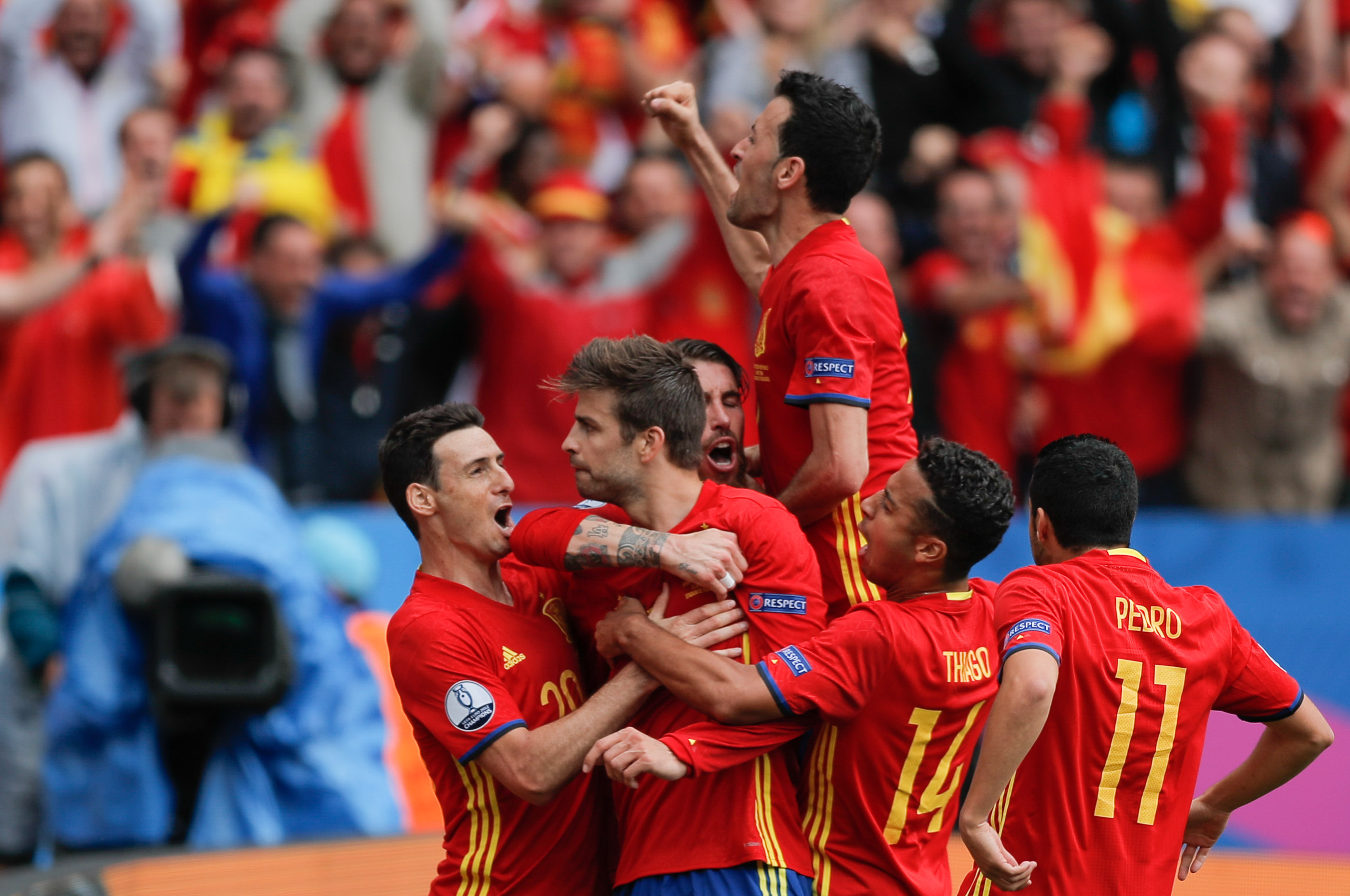 به‌ وێنه‌...پیكێ هه‌ڵبژارده‌ی ئیسپانیای سه‌رخست